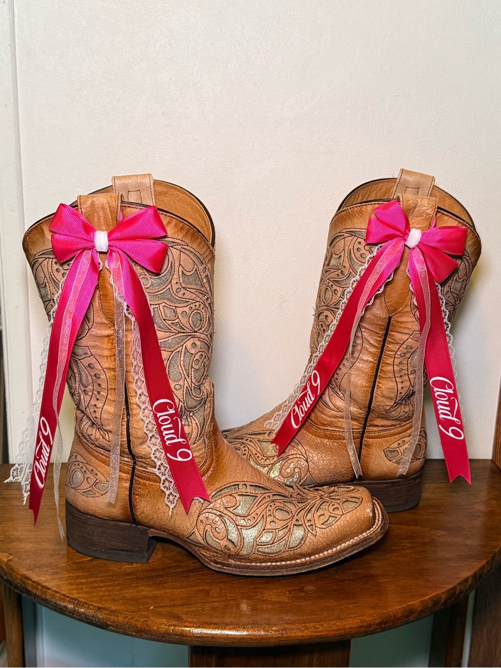 Cloud 9 - Western Boot Pink Ribbon Bows. Country concert outfit!